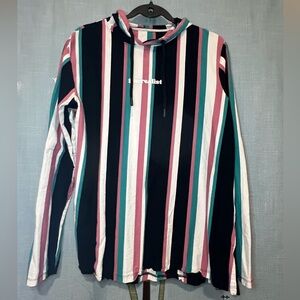 Men’s surrealalist striped shirt 🖤🩵